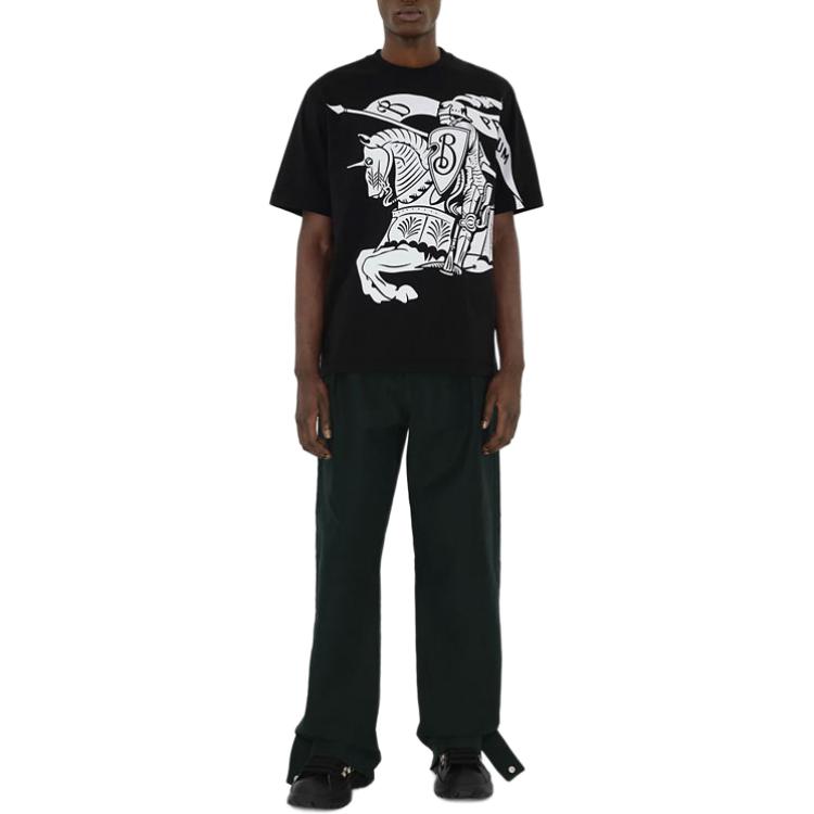 Purchase Burberry Graphic Print Loose Fit Crew Neck  T-Shirt in Black. 80950581