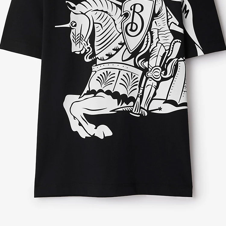 Cheap Burberry Graphic Print Loose Fit Crew Neck  T-Shirt in Black. 80950581