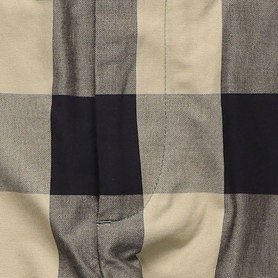 Burberry 綠色格紋標誌寬鬆版休閒短褲. 80427811 Cheap Burberry 綠色格紋標誌寬鬆版休閒短褲. 80427811