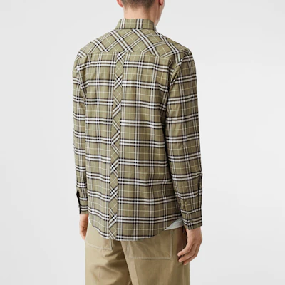 Kemeja Lengan Panjang Kotak-Kotak Hijau Burberry 80175631 Purchase Kemeja Lengan Panjang Kotak-Kotak Hijau Burberry 80175631
