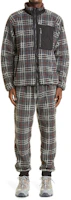 Shop Burberry Jaket Fleece Kasual Abu-Abu Motif Kotak dengan Resleting 80455361