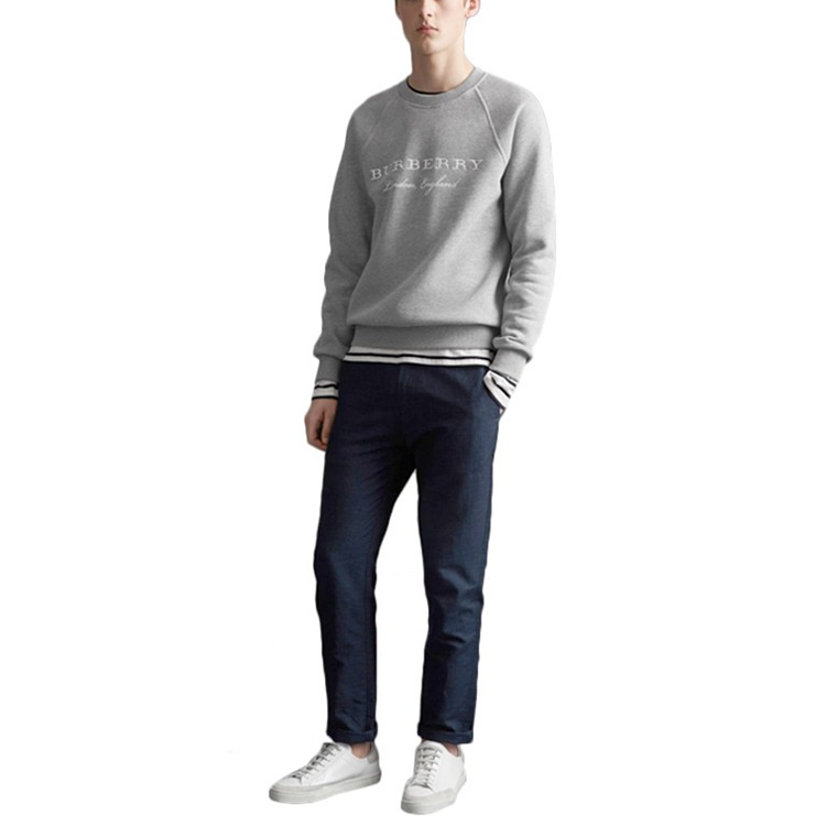 Burberry Grey Logo Embroidered Crewneck Sweatshirt 80265191 圖 4