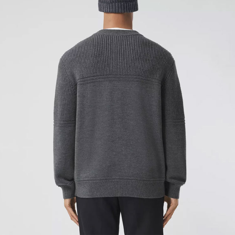 Burberry Grey Wool Sweater with Embossed Logo and Monogram Design. 80481341 圖 5