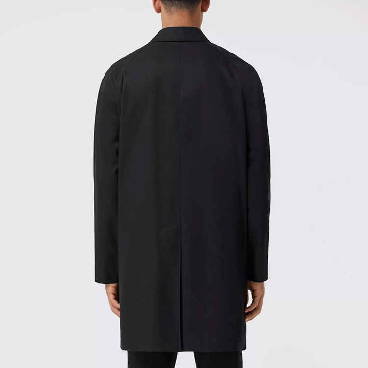 Burberry Heritage  Lightweight Gabardine Coat in Black. 80513701 圖 5
