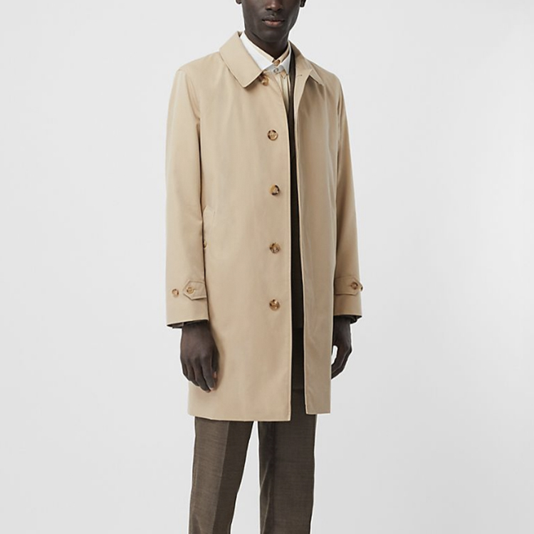 Lookbook Burberry Heritage Pimlico Trench Coat Lelaki dalam Warna Honey Beige 80190471