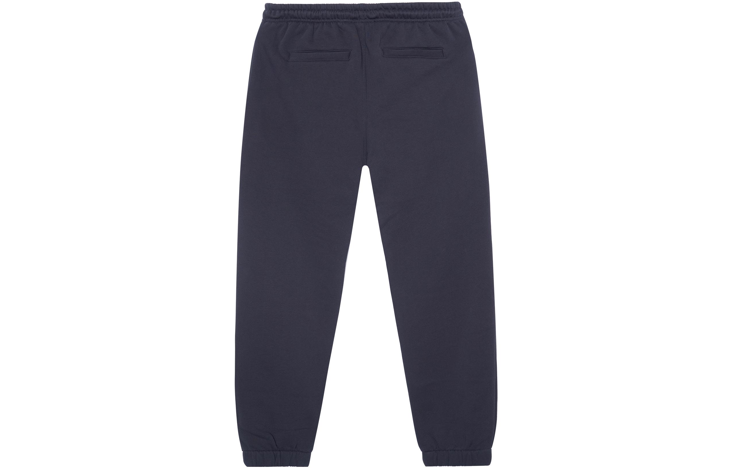 Lookbook Seluar Jogger Fleece Lelaki Burberry Navy Blue dengan Logo Kuda Sulam. 80040231