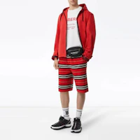 Purchase Kaos Pendek Burberry Horseferry Logo Putih Unisex Pasangan 80172251
