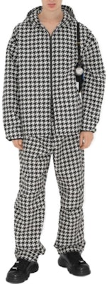 Burberry Celana Kerja Houndstooth Hitam Putih Bordir 80820331 Shop Burberry Celana Kerja Houndstooth Hitam Putih Bordir 80820331