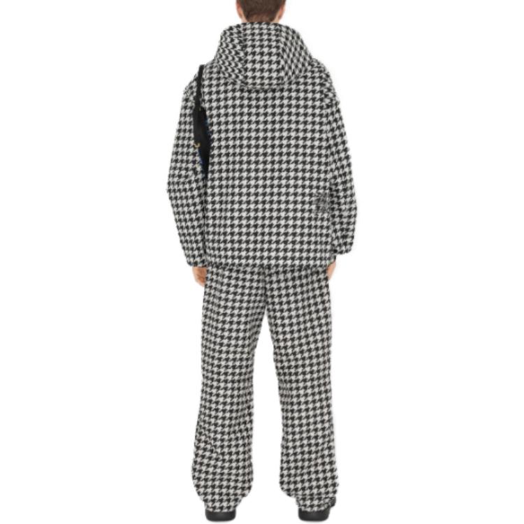Purchase Burberry Celana Kerja Houndstooth Hitam Putih Bordir 80820331