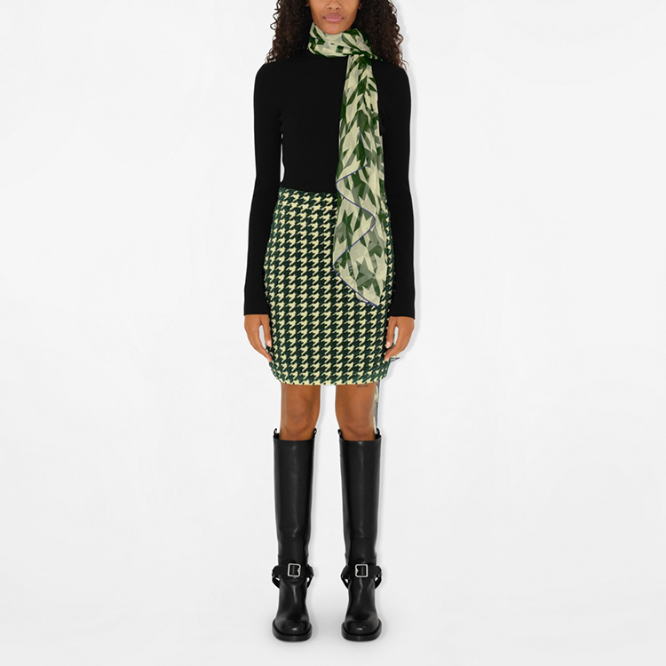 Burberry Houndstooth Print Silk Scarf Green Unisex Couples Style. 80819921 圖 5