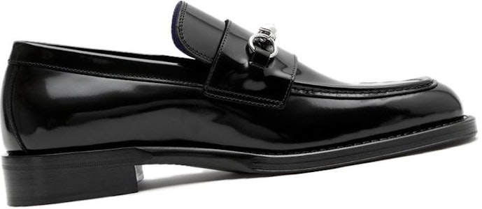 Burberry Sepatu Loafers Kulit 'Black Comfort' 80801031 Order Burberry Sepatu Loafers Kulit 'Black Comfort' 80801031