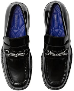 Burberry Sepatu Loafers Kulit 'Black Comfort' 80801031 Lookbook Burberry Sepatu Loafers Kulit 'Black Comfort' 80801031