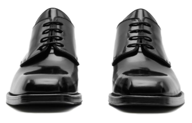 Lookbook Burberry Kasut Kulit Hujung Bulat Bertali 'Kasut Hitam Formal' 80753731