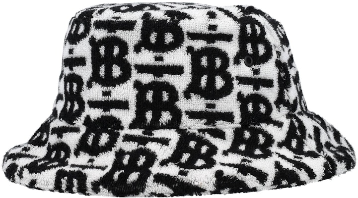 Burberry Letter Print Cotton Bucket Hat Unisex Casual Style. 8057414135279A1901 Lookbook Burberry Letter Print Cotton Bucket Hat Unisex Casual Style. 8057414135279A1901