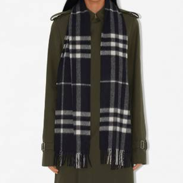 Burberry Logo Cashmere Scarf for Women - Black/White 80947411 圖 5