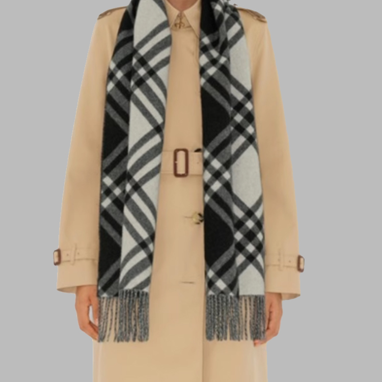 Burberry Logo Cashmere Scarf Unisex Couple Style Black 80996501 圖 4