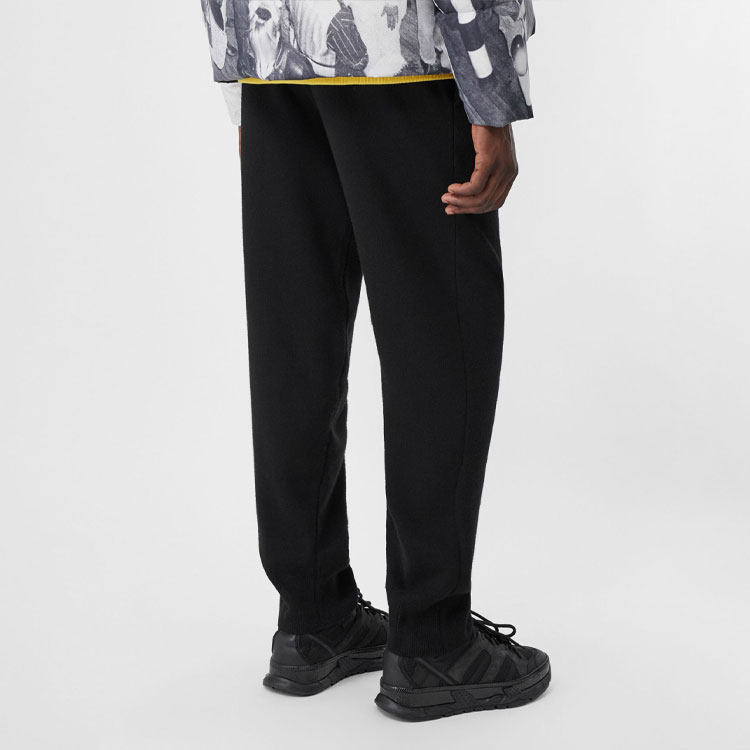 Shop 버버리 로고 드로스트링 니트 조거 팬츠 80235241