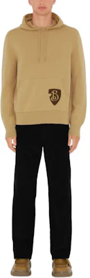 버버리 로고 프린트 후드 풀오버 스웨트셔츠 베이지 80999231 Lookbook 버버리 로고 프린트 후드 풀오버 스웨트셔츠 베이지 80999231