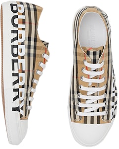 Burberry 经典格纹标志印花 80241491/8024149 Order Burberry 经典格纹标志印花 80241491/8024149