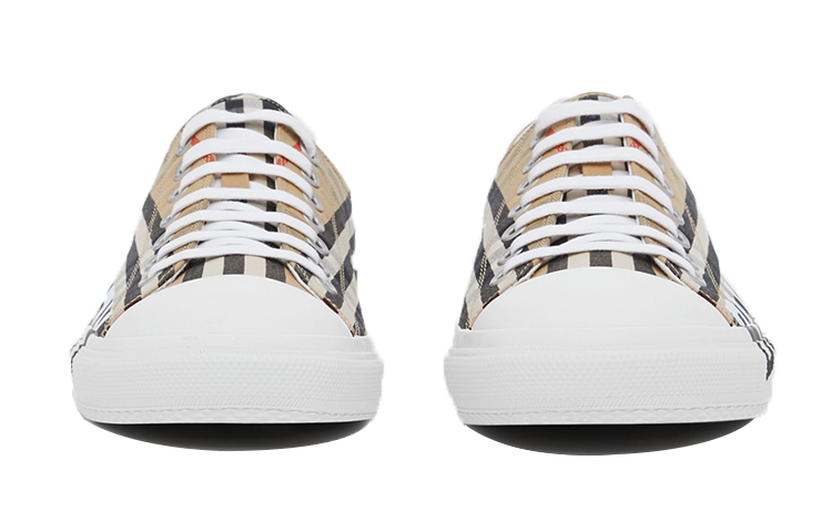 Lookbook Burberry 经典格纹标志印花 80241491/8024149