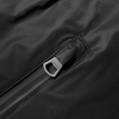 Burberry Logo Trim Zip Windbreaker Jacket for Men in Black 8027690-A1189 Sizing Burberry Logo Trim Zip Windbreaker Jacket for Men in Black 8027690-A1189