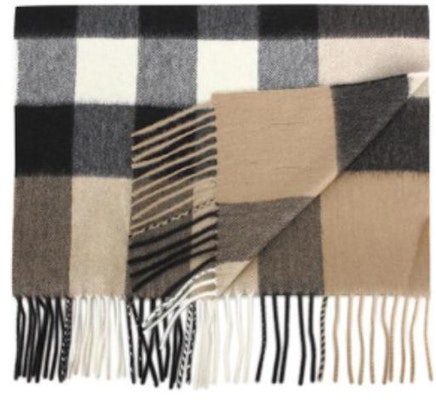 Burberry Logo Wool Scarf Unisex Couple Style Multicolor. 80778901 Shop Burberry Logo Wool Scarf Unisex Couple Style Multicolor. 80778901