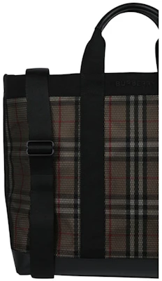 バーバリー ロンドン トート ベージュ
Lookbook バーバリー ロンドン トート ベージュ