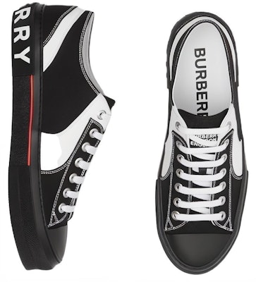 Sneaker Low-Top Burberry 'Kanvas Hitam' 80569291 Lookbook Sneaker Low-Top Burberry 'Kanvas Hitam' 80569291