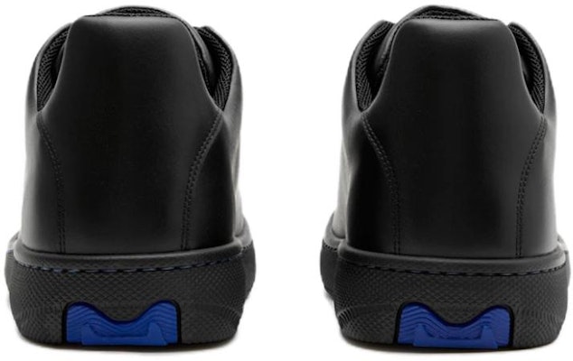 버버리 블랙 가죽 로우탑 스니커즈 80833251 Purchase 버버리 블랙 가죽 로우탑 스니커즈 80833251