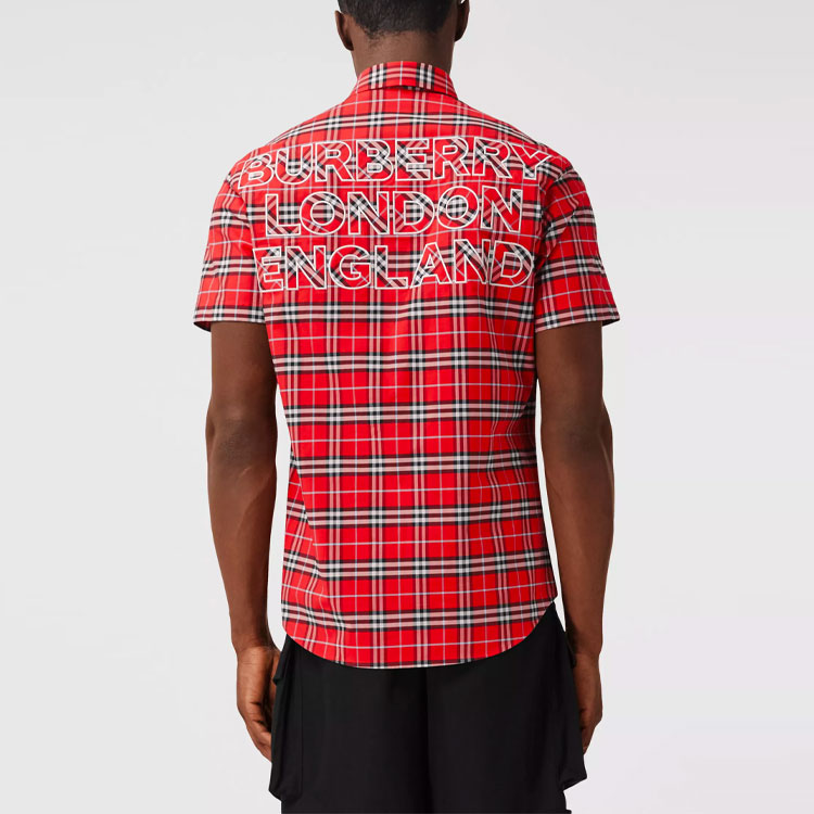 Burberry Male Check Short-Sleeve Shirt with Logo Patch in Chili Red 80393061 圖 5