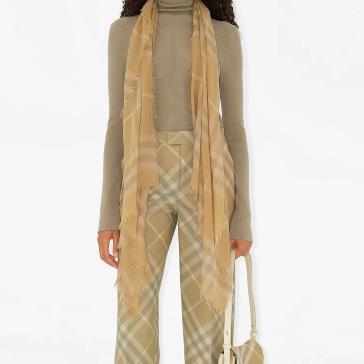 Purchase Burberry 男士黃色格紋披肩. 80800981