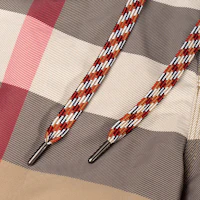 Sizing Burberry 博柏利 中腰拼色格紋泳褲 卡其色 80226471