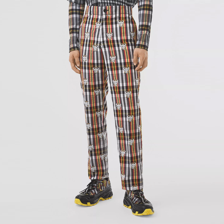 Shop 버버리 모노그램 체크 울 캐주얼 팬츠 마리골드 옐로우 80378091