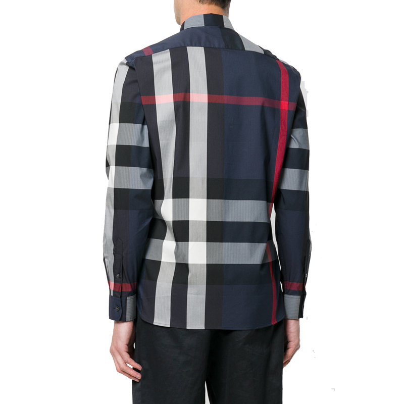 Shop Burberry 海軍藍格紋棉混紡襯衫. 40458361