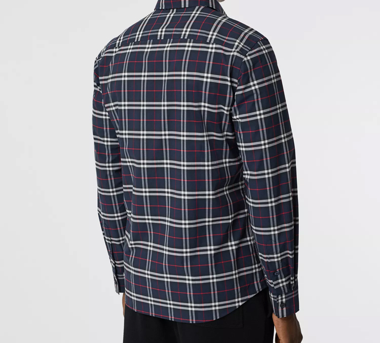Shop 버버리 네이비 블루 체크 스트레치 긴팔 셔츠 80186401