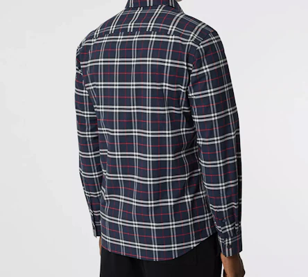 Burberry 深藍格紋彈性長袖襯衫 80186401 Shop Burberry 深藍格紋彈性長袖襯衫 80186401