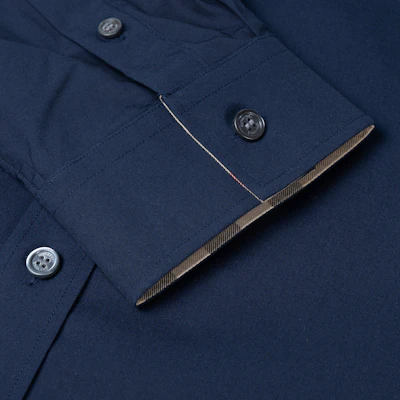 Burberry Baju Kemeja Lengan Panjang Kasual Biru Navy Lelaki 39911571 Sizing Burberry Baju Kemeja Lengan Panjang Kasual Biru Navy Lelaki 39911571