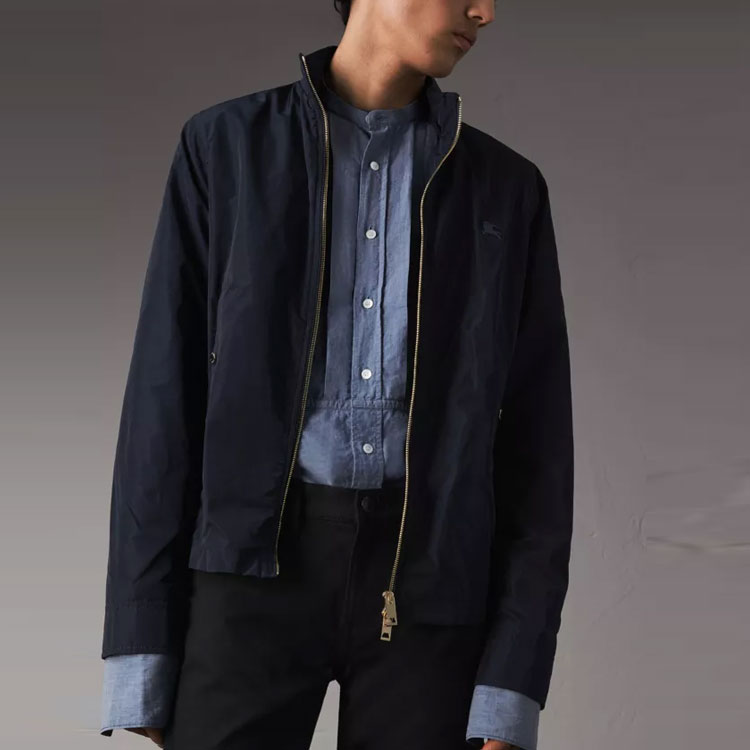 Purchase Burberry 博柏利 深藍色防水拉鍊飛行外套－春季系列 39987721