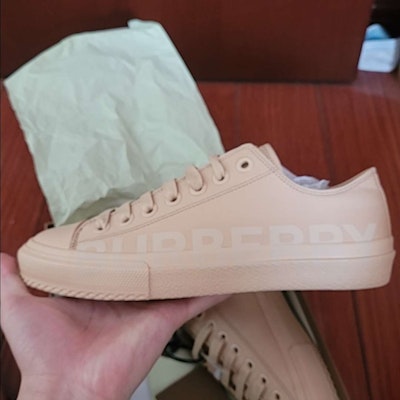 バーバリーナイキ AF1 ロー スウッシュパック 8038899 Buy バーバリーナイキ AF1 ロー スウッシュパック 8038899