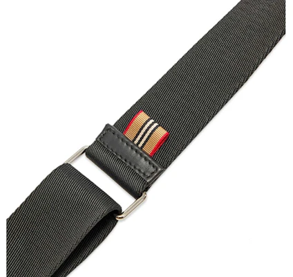 Burberry Paddy 義大利皮革斜挎包 黑色 Lookbook Burberry Paddy 義大利皮革斜挎包 黑色