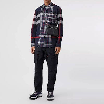 Burberry Patchwork Check Baju Lengan Panjang Navy 80256151 Lookbook Burberry Patchwork Check Baju Lengan Panjang Navy 80256151