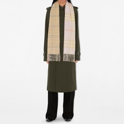 Burberry 格紋羊絨圍巾 黃色 男女同款 情侶款式 80909511 Purchase Burberry 格紋羊絨圍巾 黃色 男女同款 情侶款式 80909511