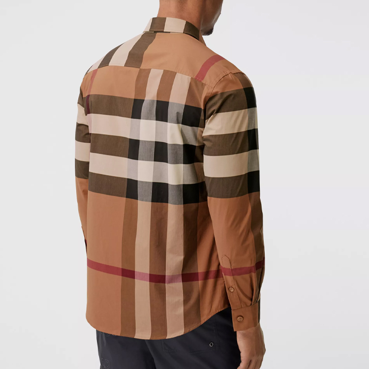 Lookbook Burberry 格紋棉質長袖襯衫 男士 樺棕色 80376401