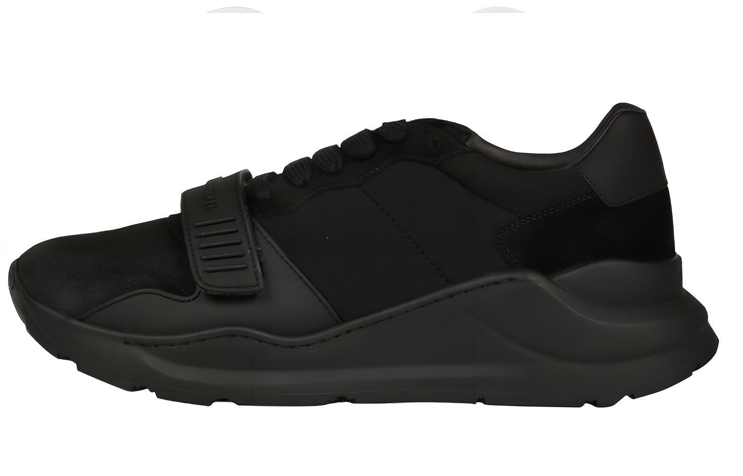 Burberry Regis Black 4078715