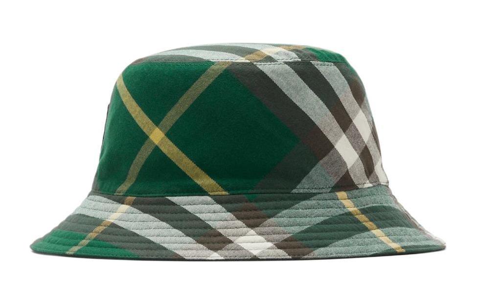 Shop 버버리 리버서블 체크 폴리에스터 코튼 버킷햇 그린 유니섹스 커플 스타일 80825711