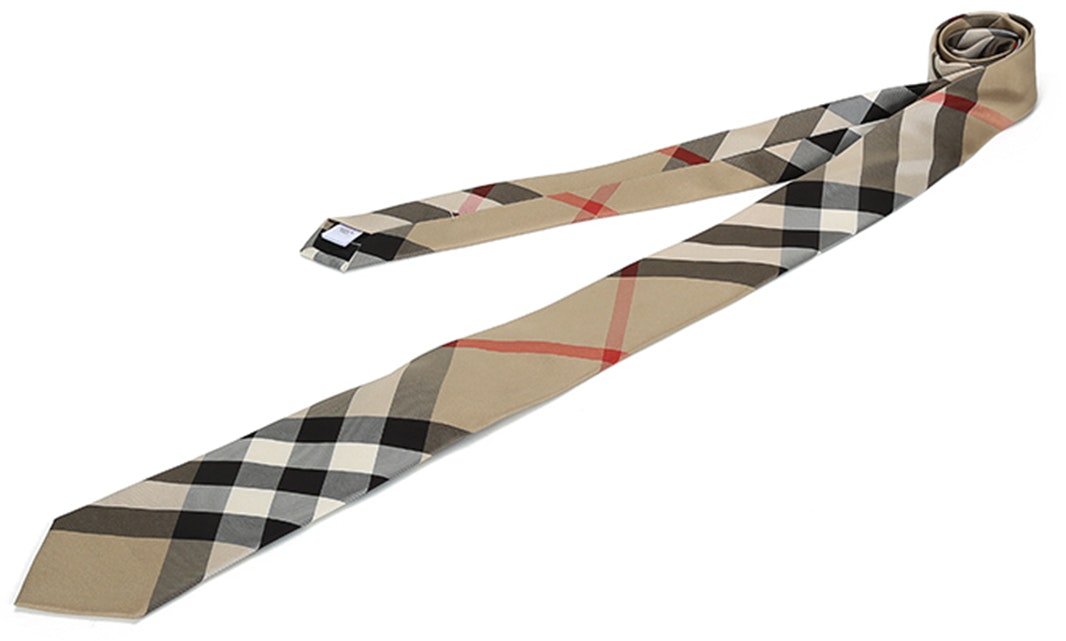 burberry-silk-check-pattern-tie-80138181
