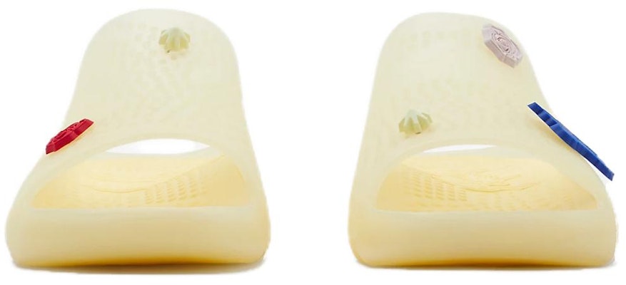 バーバリー コンフォートスライド (ベージュ) 80812661 Lookbook バーバリー コンフォートスライド (ベージュ) 80812661