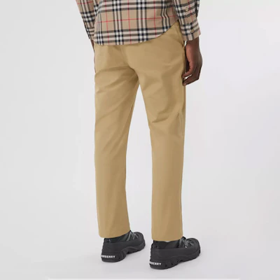 Burberry Slim Fit Cotton Casual Pants Khaki Color. 80187031 Purchase Burberry Slim Fit Cotton Casual Pants Khaki Color. 80187031