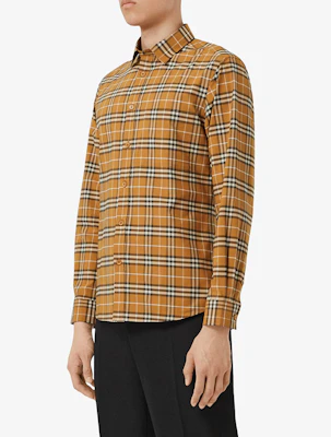 博柏利小格单排扣长袖衬衫太妃色 80258441 Purchase 博柏利小格单排扣长袖衬衫太妃色 80258441