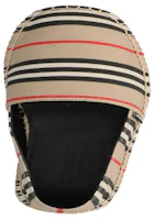 Shop Espadrilles Burberry Archive Beige 80239691